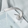 Grifo lavabo moderno tipo nórdico con lineas curvas monomando